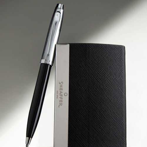 Sheaffer pen and cardholder gift set